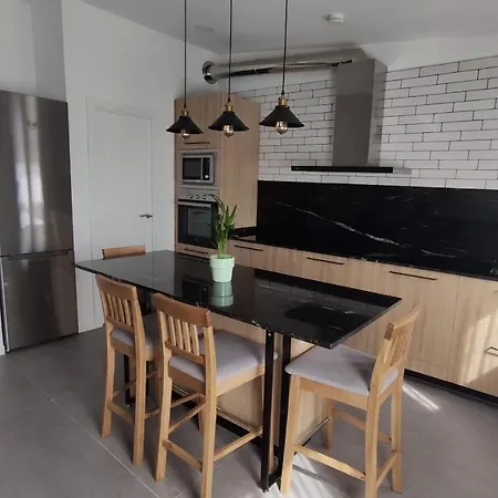 Casa Valparaiso * San Martin de Laspra